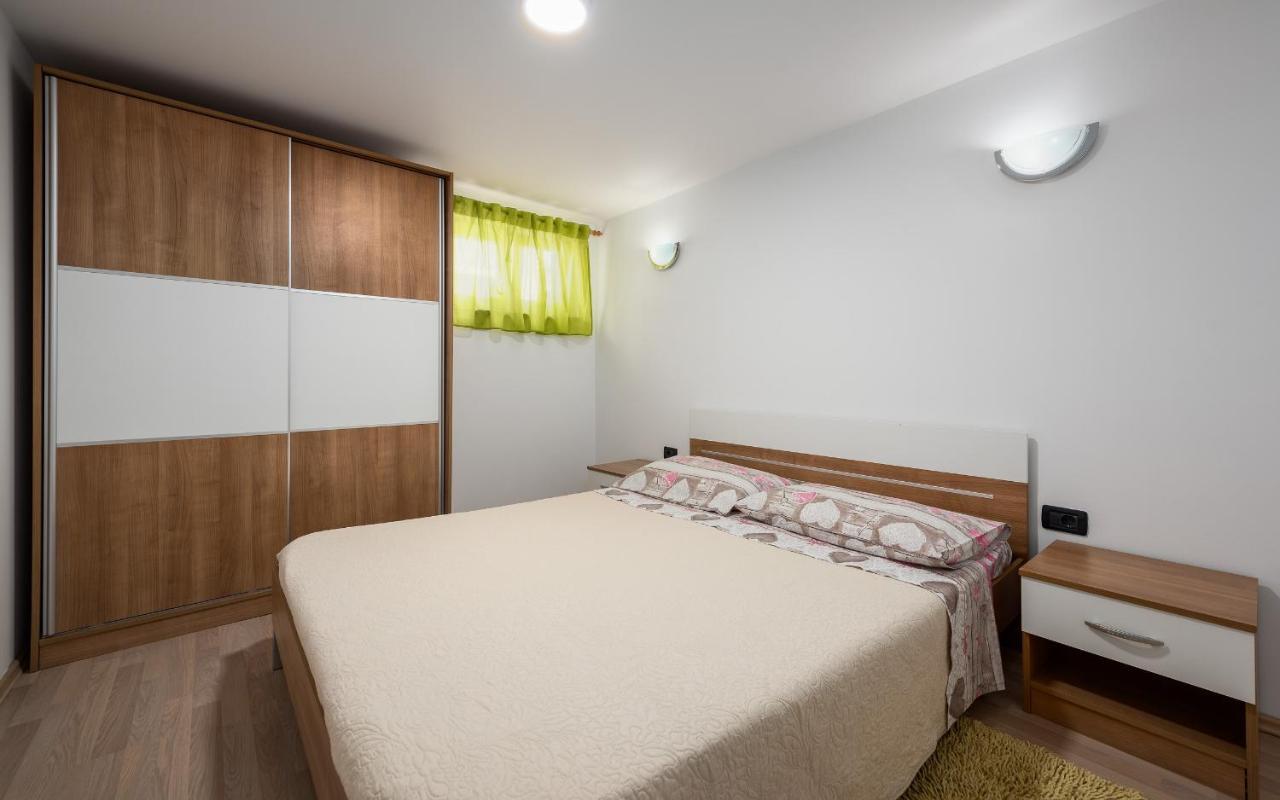 Villa Semy Pazin Esterno foto
