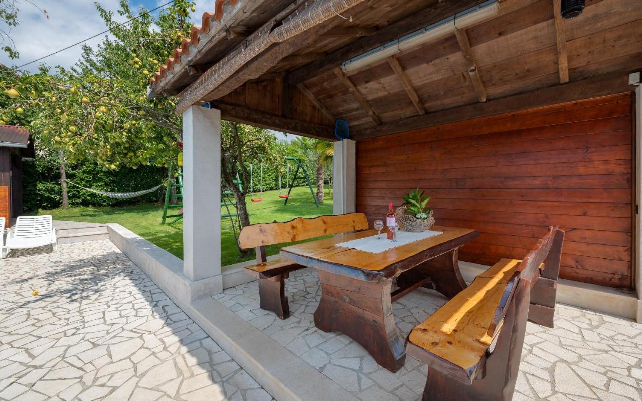 Villa Semy Pazin Esterno foto